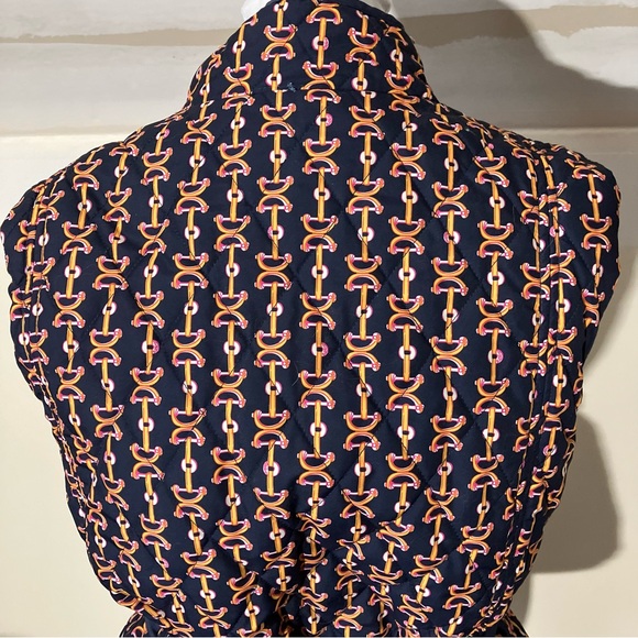 Lilly Pulitzer Hana Reversible Quilted Vest in Navy Horsebit pattern size Medium - Picture 9 of 11